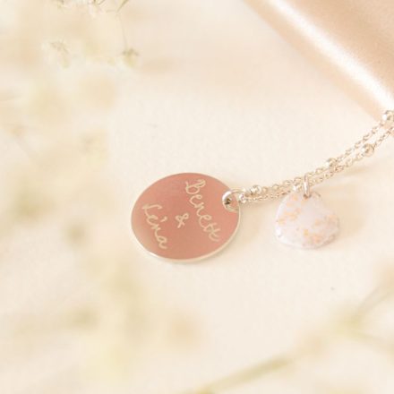 Signiture ezüst nyaklánc egyedileg gravírozott medállal