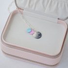 Signiture ezüst nyaklánc egyedileg gravírozott medállal