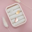 Petite Heart Cord madzag karkötő egyedileg gravírozott medállal