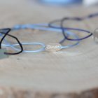 Mini Oval madzag karkötő egyedileg gravírozott medállal